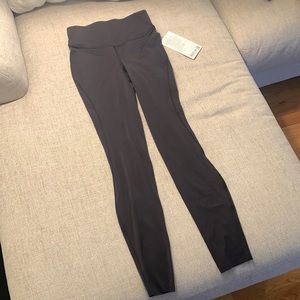 BNWT Lululemon Black base pace hr tight 28”brushed leggings